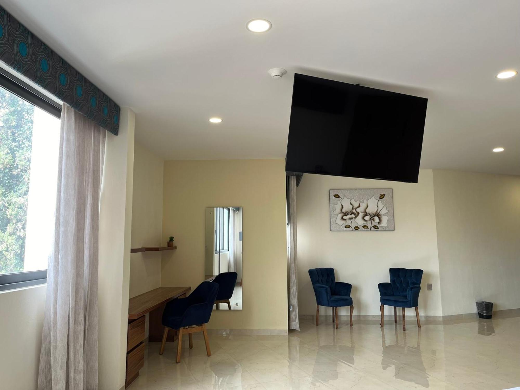Hotel Cinco Diamantes Atotonilco El Alto Екстериор снимка